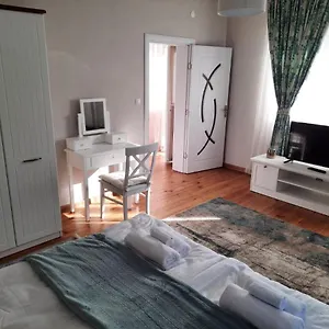 Infinity Boutique Apartment