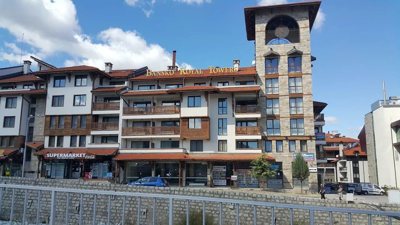 Koko'S Apartments バンスコ